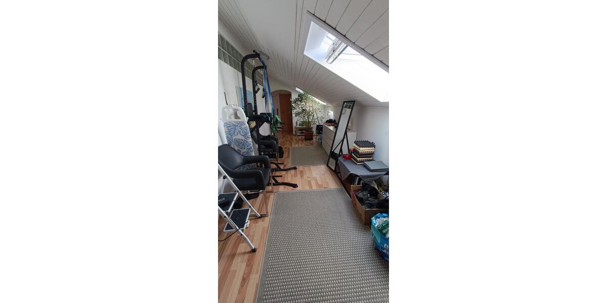 Dachgeschoßwohnung Murrhardt - 2.5 Zimmer, 70 m&sup2;, 795&euro; | Angebot:26241681