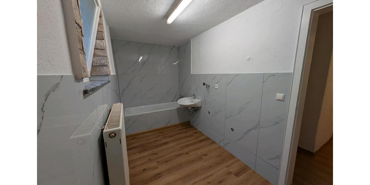 Etagenwohnung Althütte - 3 Zimmer, 88 m&sup2;, 950&euro; | Angebot:25611440