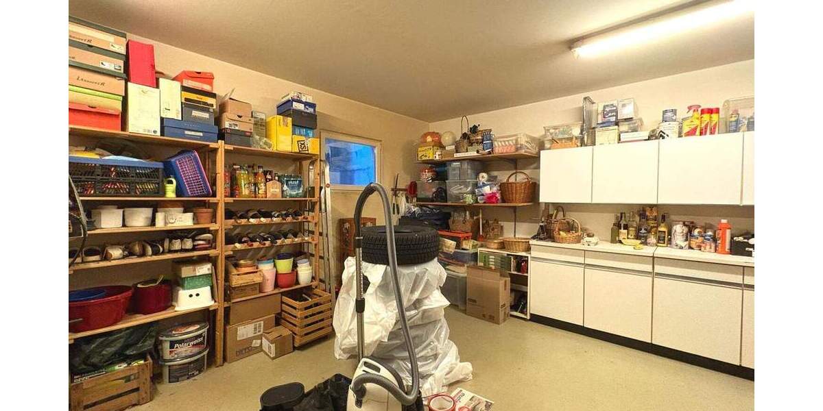 Reihenmittelhaus Stuttgart Vaihingen - 6 Zimmer, 150 m&sup2;, 729.000&euro; | Angebot:25781237