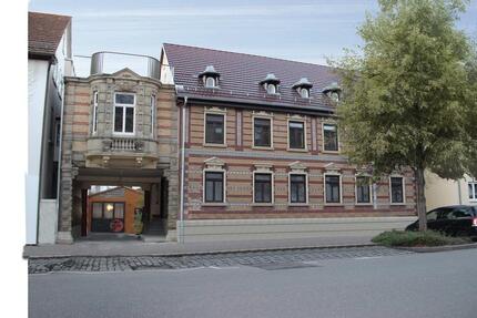 Wohnung Ludwigsburg - 4.5 Zimmer, 126 m&sup2;, 1.700&euro; | Angebot:25899613