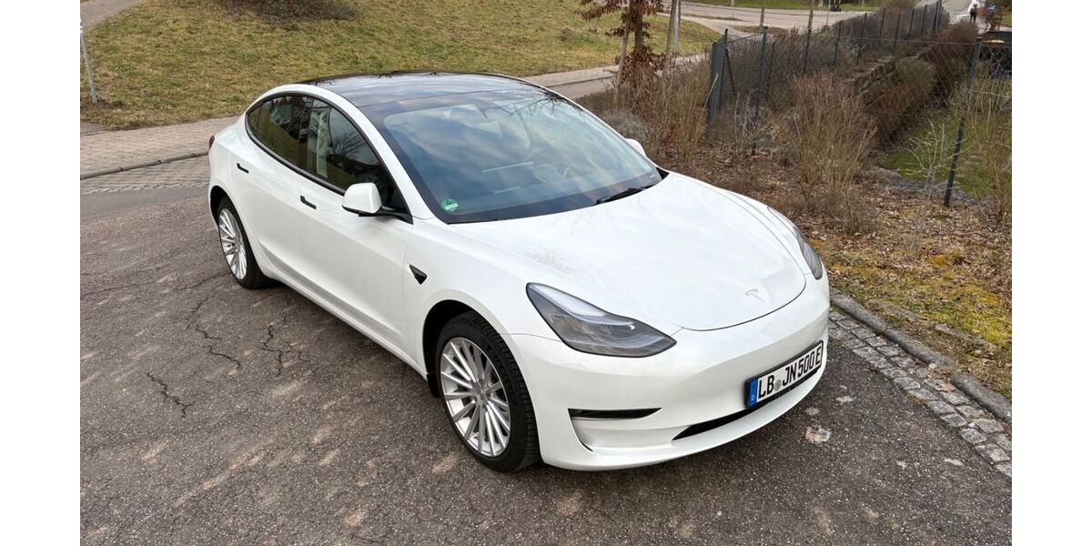 Tesla Model 3 38.000 km 31.900 &euro; Tamm 71732