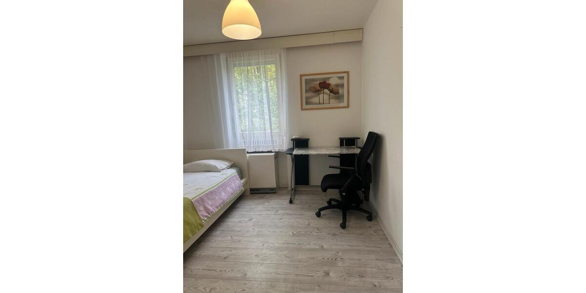 Etagenwohnung Stuttgart Vaihingen - 1 Zimmer, 18 m&sup2;, 650&euro; | Angebot:27584396
