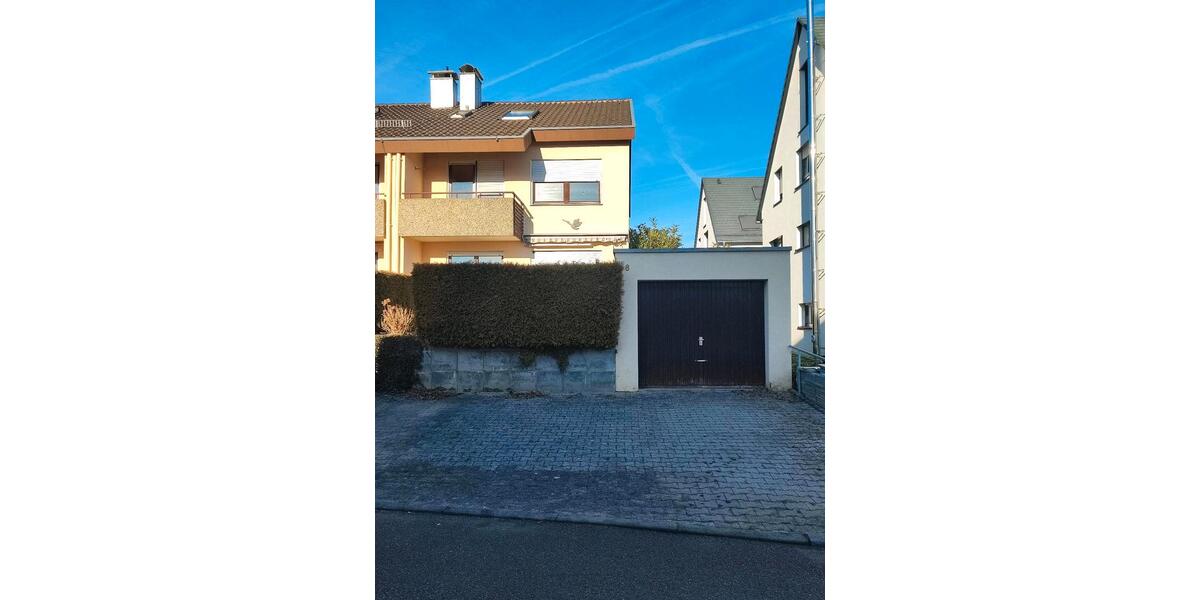 Doppelhaushälfte Leonberg - 6 Zimmer, 146 m&sup2;, 550.000&euro; | Angebot:25893974