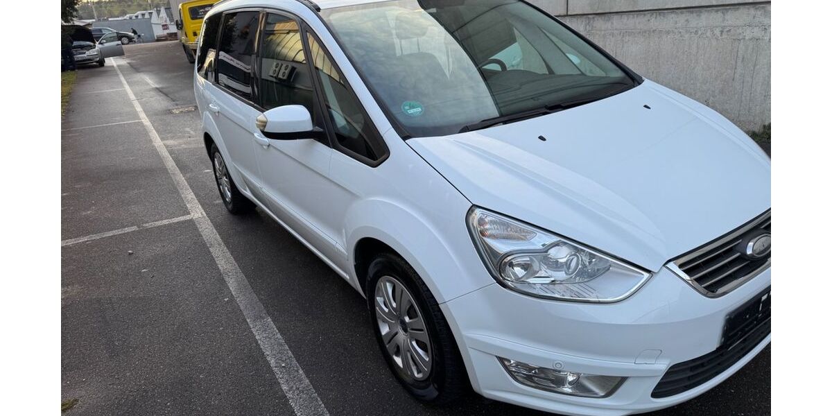 Ford Galaxy 197.000 km 6.700 &euro; Esslingen 73732