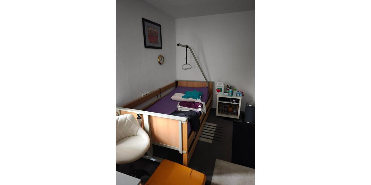 Erdgeschoßwohnung Ludwigsburg - 1 Zimmer, 22 m&sup2;, 610&euro; | Angebot:26073152