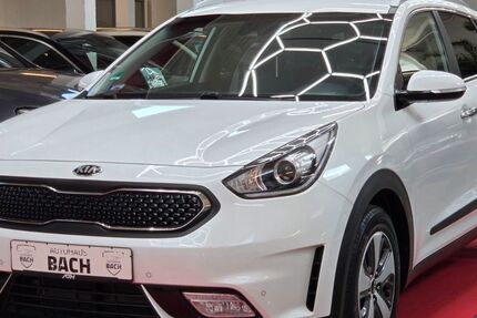 Kia Niro 135.452 km 10.999 &euro; Remshalden 73630