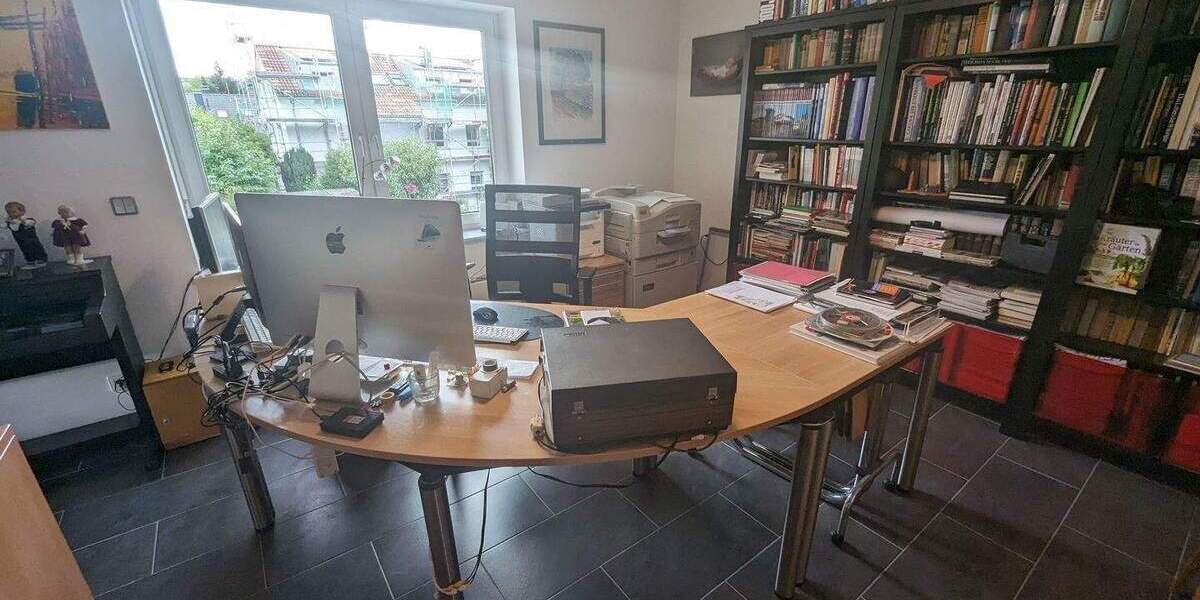 Doppelhaushälfte Böblingen - 1 Zimmer, 254 m&sup2;, 1.150.000&euro; | Angebot:25779091