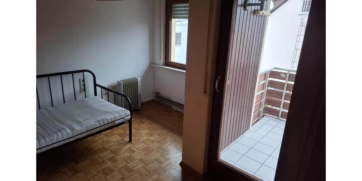 Etagenwohnung Schorndorf - 5 Zimmer, 150 m&sup2;, 1.520&euro; | Angebot:25934865