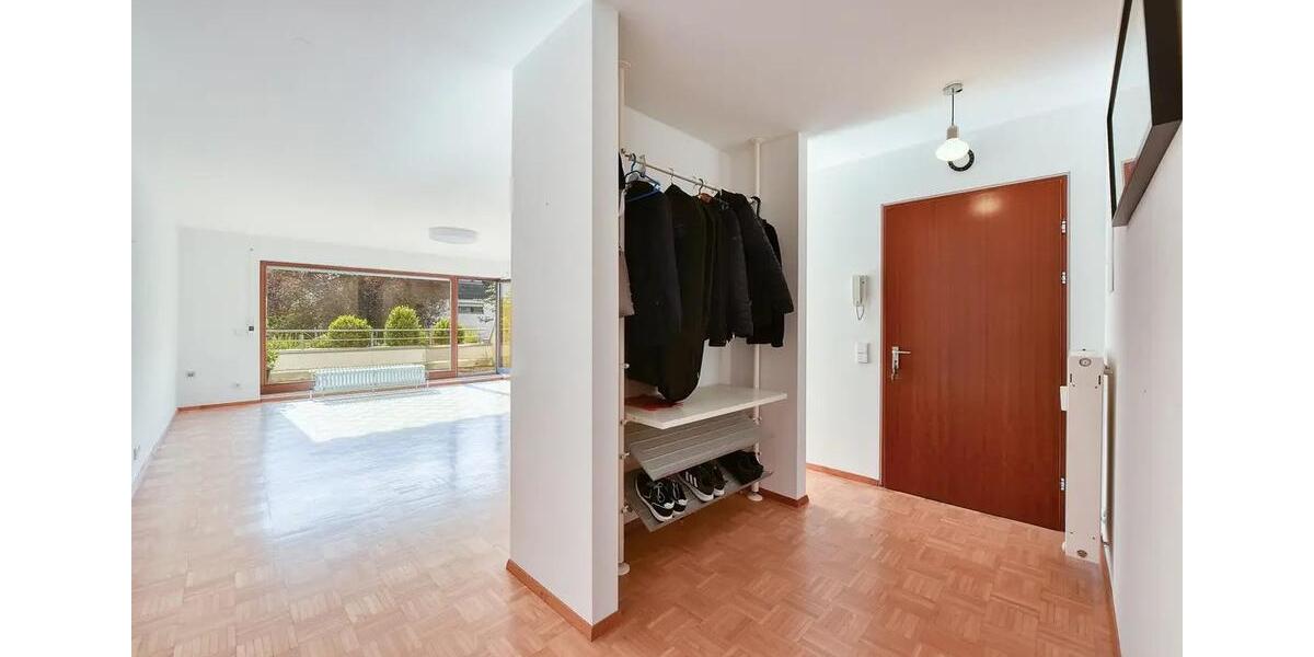 Etagenwohnung Leonberg - 3 Zimmer, 96 m&sup2;, 1.455&euro; | Angebot:27576617