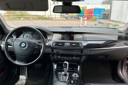 BMW 520 226.000 km 7.400 &euro; Stuttgart 70190