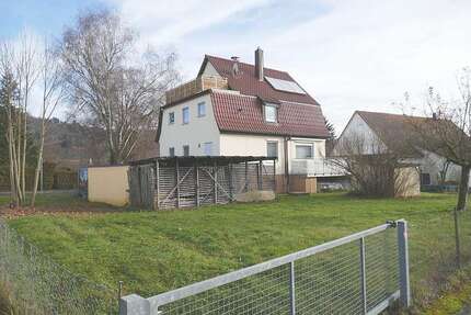 Haus Urbach - 7 Zimmer, 132 m&sup2;, 443.000&euro; | Angebot:24427252